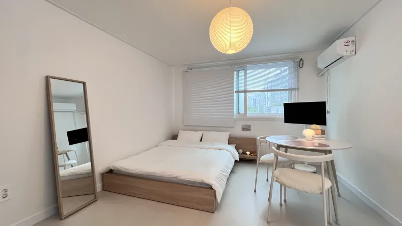 [Seongbuk, Seoul] Fully furnished premium interior in a sentimental station area 3