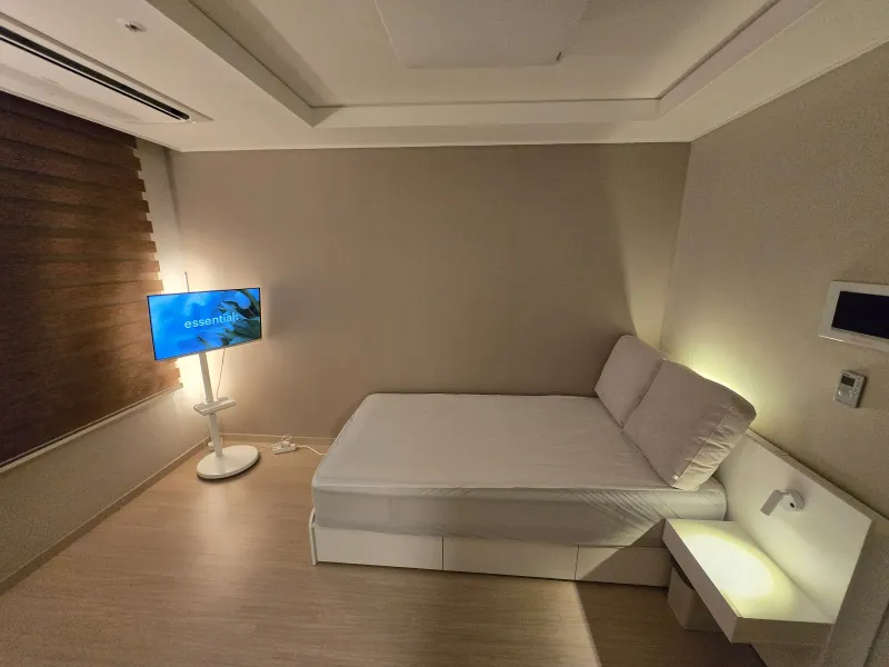 [Seodaemun, Seoul] 15-minute walk to Sinchon Severance Hospital / 4-minute walk to Ewha Womans Univ. Main Gate / 5-minute walk to Ewha Womans Univ. Station 6