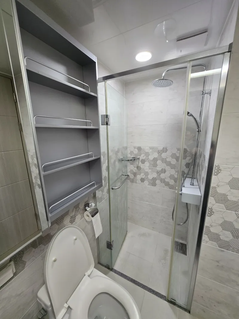 [Seodaemun, Seoul] 15-minute walk to Sinchon Severance Hospital / 4-minute walk to Ewha Womans Univ. Main Gate / 5-minute walk to Ewha Womans Univ. Station 15