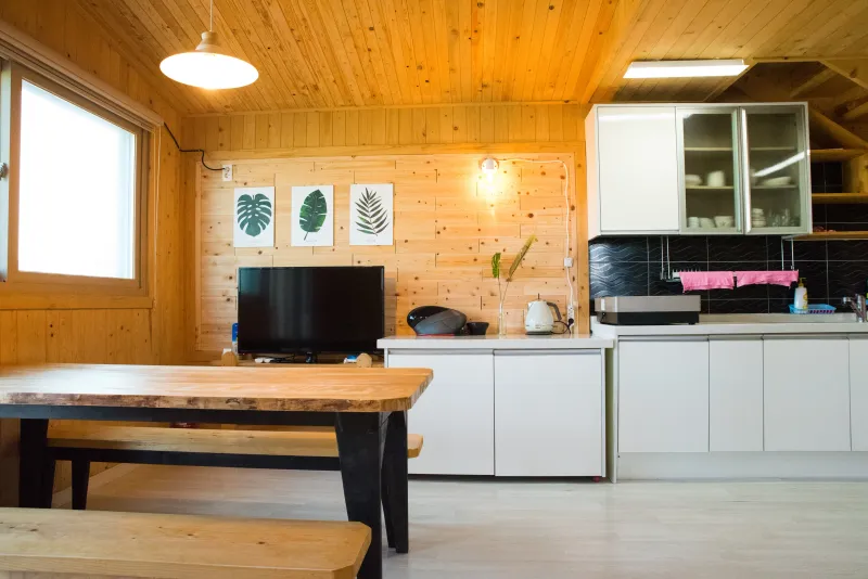[Pyoseon, Seogwipo] A large family accommodation in front of the sparkling sea [3 rooms, 2 living rooms, 2 bathrooms] 14