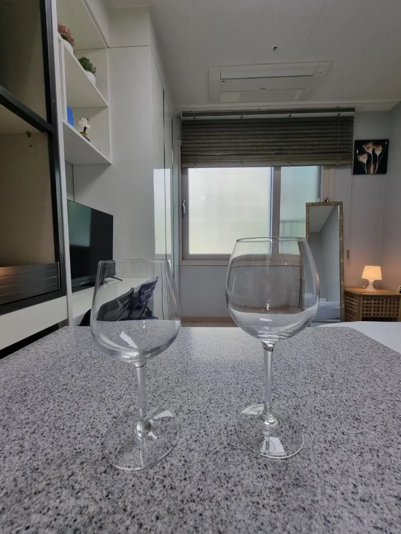 [Gangdong, Seoul] Fully equipped with excellent accessibility, 2 minutes from subway station, and 2 parking spaces 17
