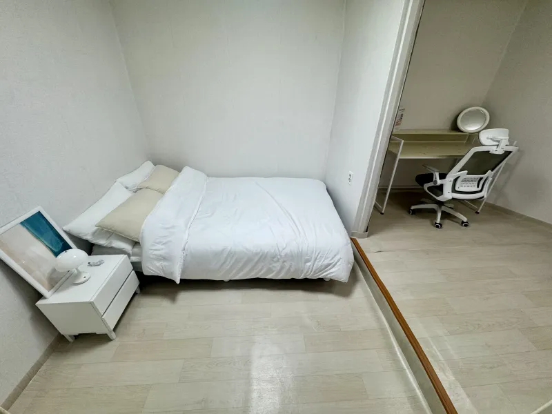 [서울 동대문] 청량리역 서울시립대 도보10분 여성전용한옥 쉐어하우스3번방 6