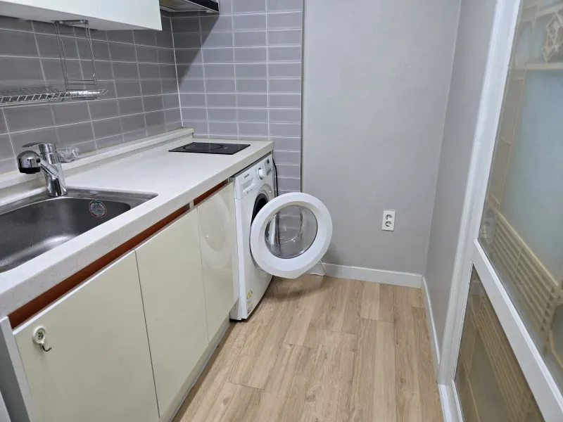 [Seo-gu, Daejeon] Spacious room with open floor plan/Business trip/Full options 21