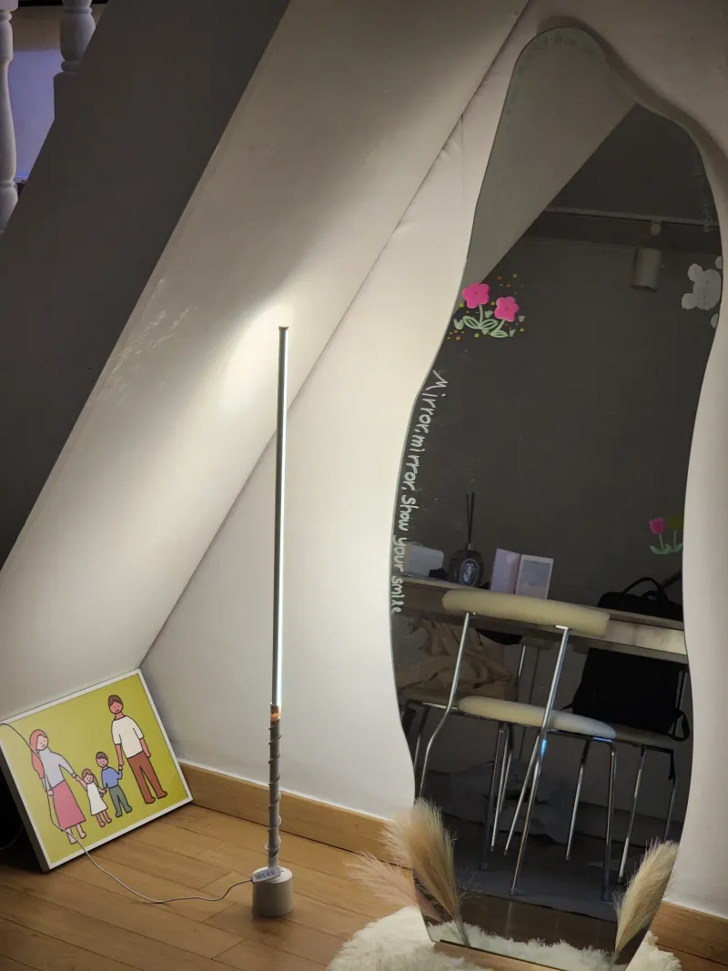 [Gwangjin, Seoul] 1 minute from Konkuk University Station, 4 rooms, 1.5 stories/Romantic duplex, large attic 26