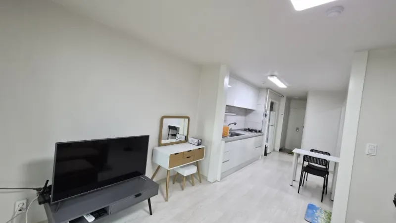 [Gwangmyeong] Apartment 10 minutes walk from Haan Gasan Doksan Station 14