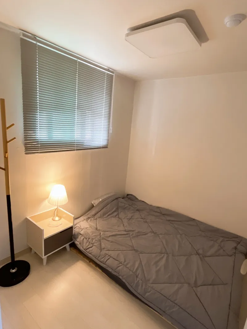 [Gwangmyeong] Apartment 10 minutes walk from Haan Gasan Doksan Station 3