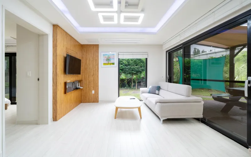 [Namwon, Seogwipo] A quiet rural village surrounded by tangerine orchards, a Nordic-style detached house_White Room 34