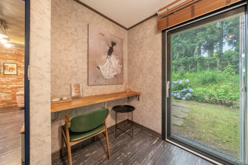 [Namwon, Seogwipo] Cafe-like feel - A quiet, independent pension in a rural village surrounded by tangerine trees 8