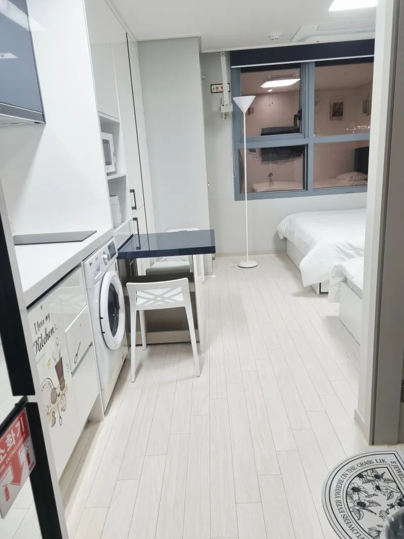 [Donghae] Room 815 near the beach with a view of Naengcheon Park 16