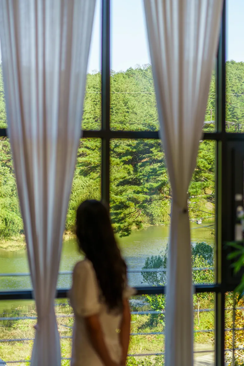 [Gangneung][Gangneung, Gangwon-do] A 55-pyeong duplex house with a European feel in the forest. 36