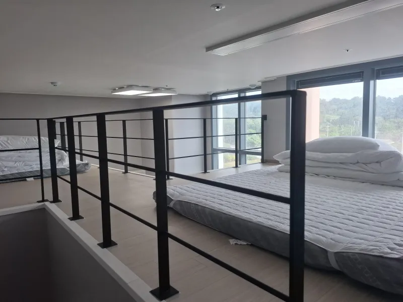 [Donghae] Ocean View Duplex Separate Room 304, East Sea View Beyond the Window 13