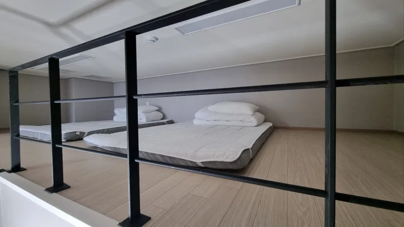 [Donghae] Ocean View Duplex Separate Room 304, East Sea View Beyond the Window 11