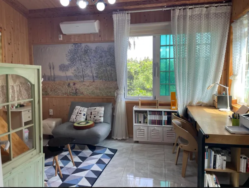 [Namwon, Seogwipo] 5-minute walk from Wimi Port, two-room detached house with a large garden 3