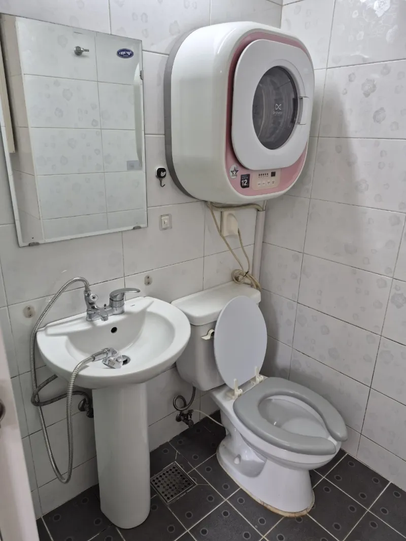 [Bucheon] Room 406, a cost-effective single-person accommodation 1-minute walk from Yeokgok Station 6