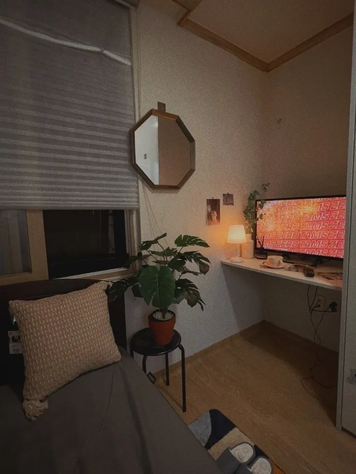 [Bucheon] Room 406, a cost-effective single-person accommodation 1-minute walk from Yeokgok Station 2