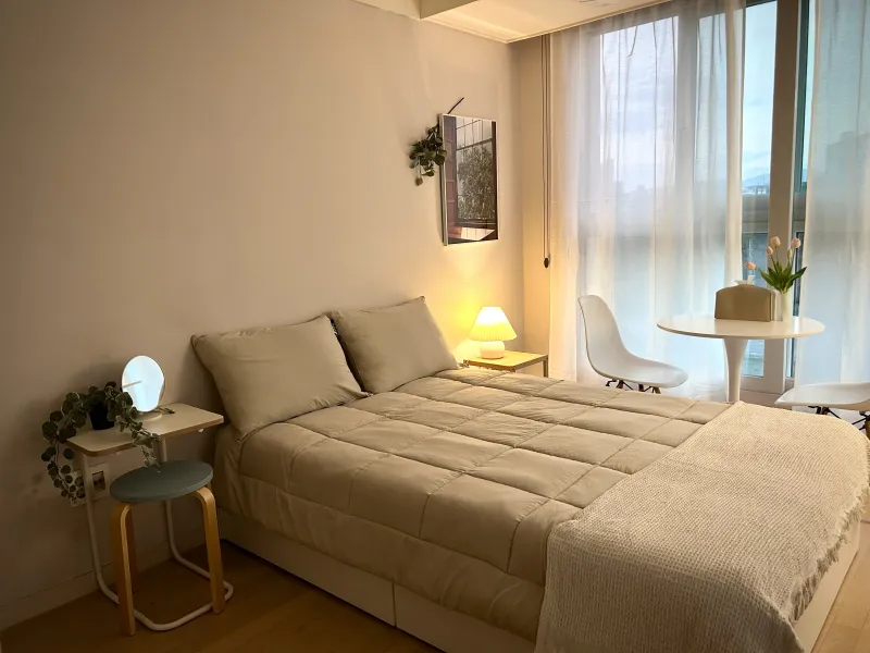 [Yongin] Clean interior with super-low rent near Giheung Station 3