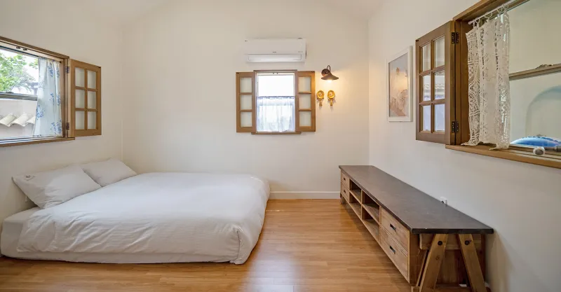 [Andeok, Seogwipo] 3-Story European-Style Kids' Private House with Indoor Heated Swimming Pool and Attic 2