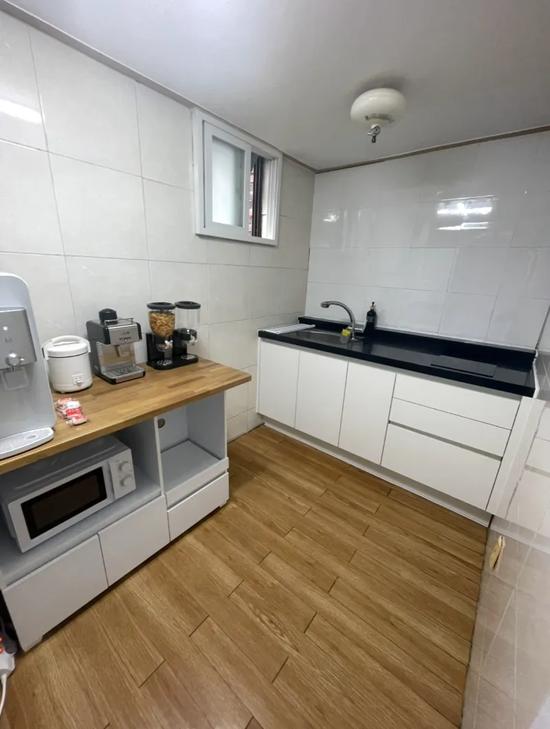 [Seodaemun, Seoul] Standard room in a shared house-style gosiwon located in the heart of Sinchon 11