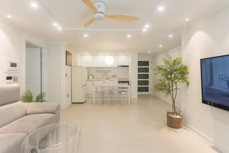[Seodaemun, Seoul] 3-bedroom, 4 queen beds, 6 minutes from Hongik University Station and 2 minutes from Yonsei University Station 35