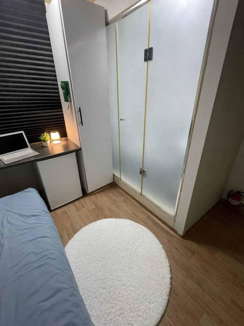 [Seodaemun, Seoul] Gosiwon 401, 5-minute walk from Sinchon Station 9