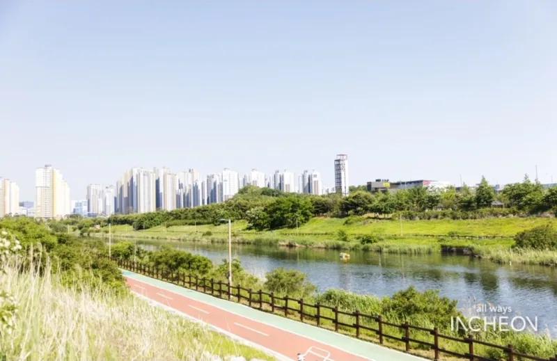 [Seohae, Incheon] 3-Room Apartment in the Center of Cheongna. Incheon Airport. Asiad Stadium. Family Trip. Free Parking 18