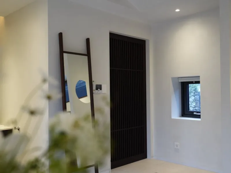 [Aewol, Jeju] Gueom-ri Beach Road, Jeju Stone Wall Emotional House, Pretty Garden Yard, Olle Trail 9