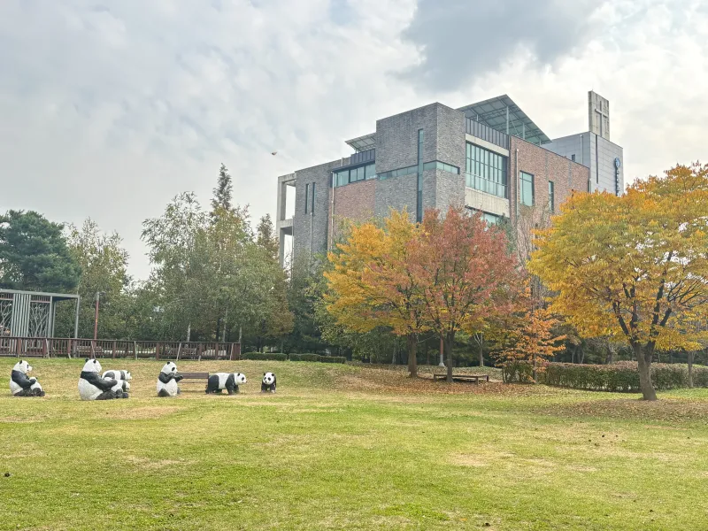 [Seohae, Incheon] 3-Room Apartment in the Center of Cheongna. Incheon Airport. Asiad Stadium. Family Trip. Free Parking 20