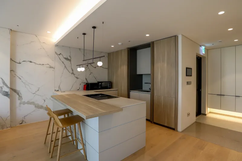 [Gangnam, Seoul] Long-term stay accommodation near Gangnam-gu Office Station #MedicalTourism #Business #Room 601 13