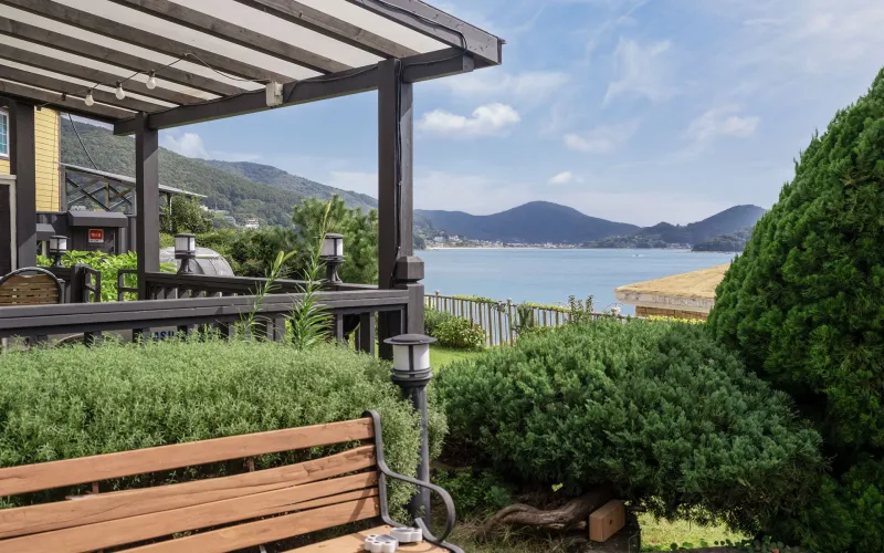 [Geoje] Ocean View One-Room Accommodation 2 near Mongdol Beach 43