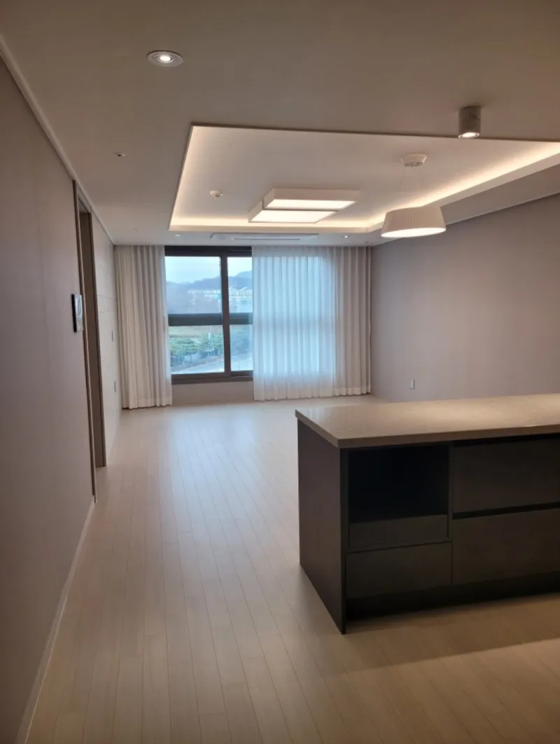 [Seongnam] 3-Room House Connected to Hyundai Department Store at Pangyo Station 11