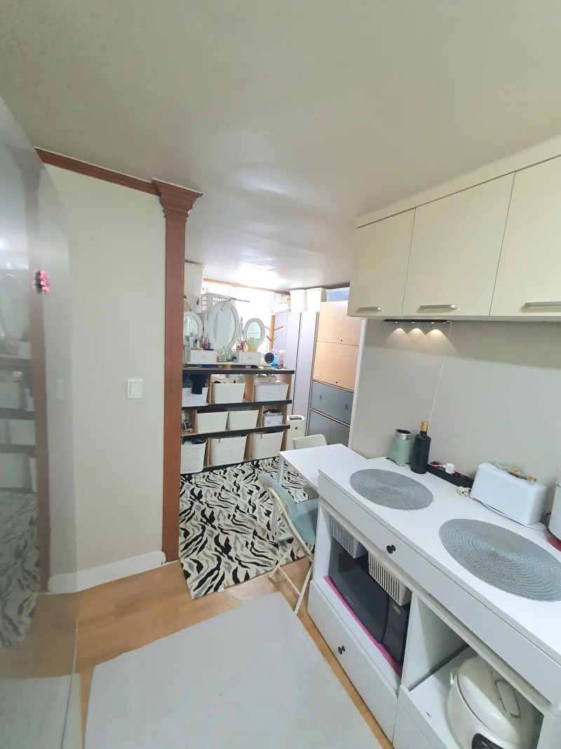 [Gangseo, Seoul] Private room accommodating up to 3 people, a 3-minute walk from Hwagok Station 6