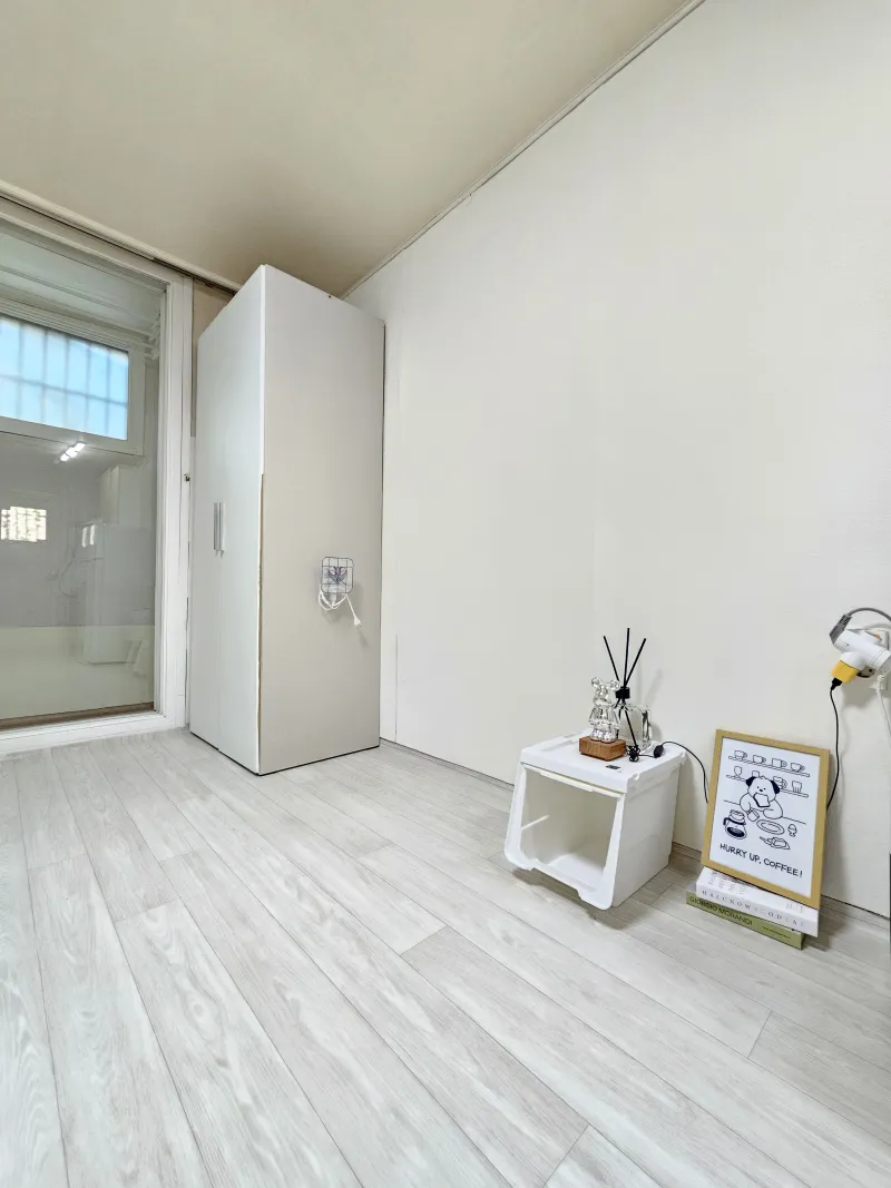 [Wonju] 5 minutes from Terminal, 8 minutes from Department Store, Studio 102 with Convenient Parking 2