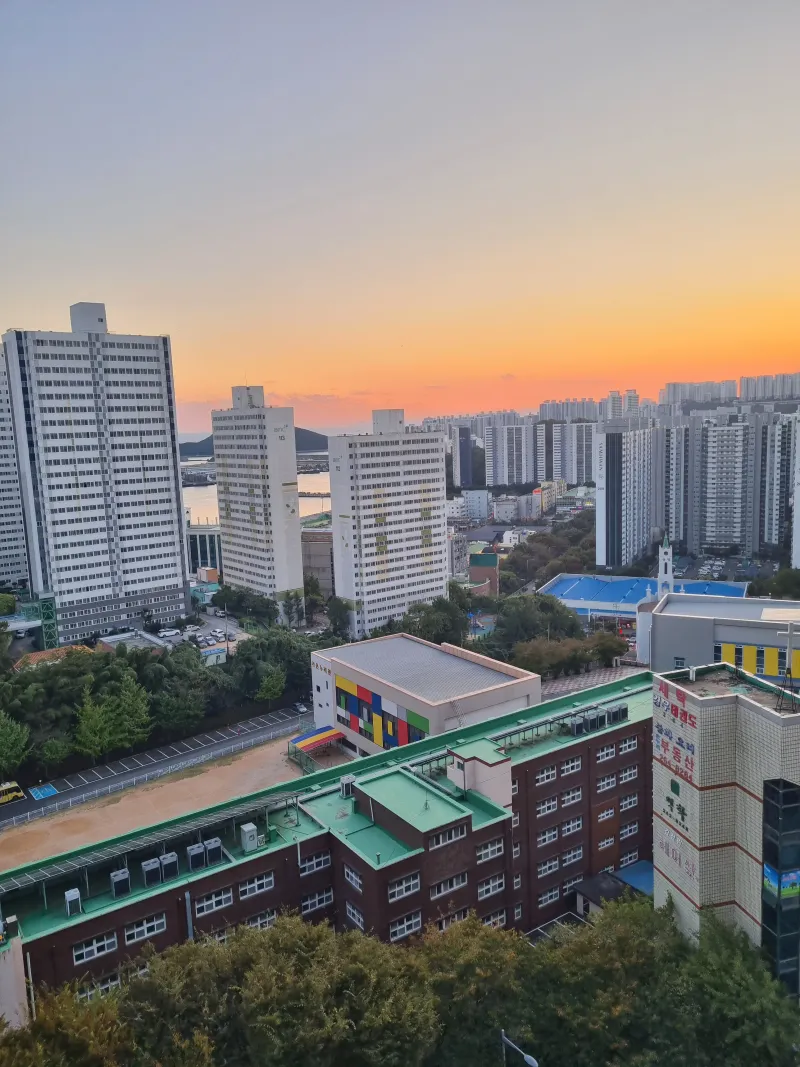[Saha, Busan] Clean and relaxing accommodations near Dadaepo Beach 14