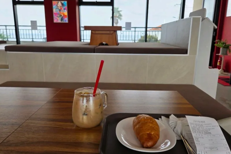 [Beophwan-dong, Seogwipo] 3rd Floor House with Beophwan Ocean View/Beomseom Island View / Three-Room Apartment / Infants and Toddlers Welcome 38