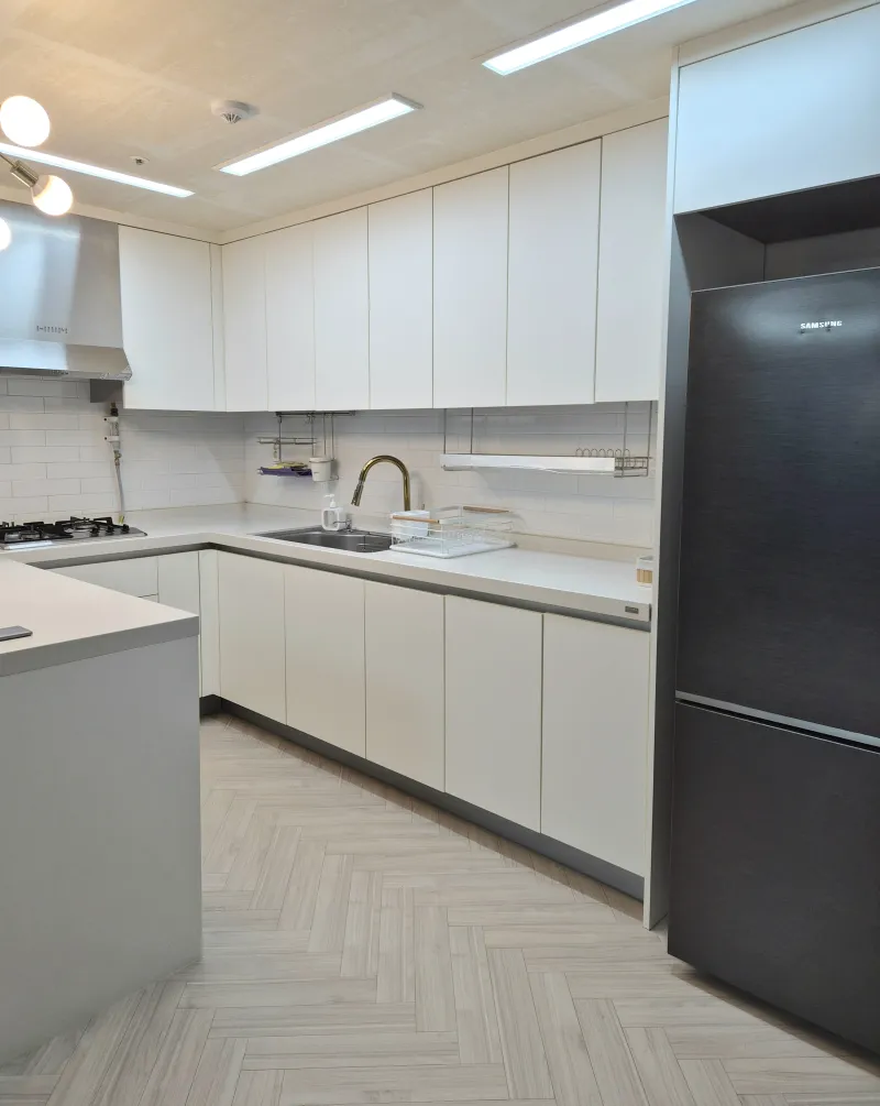 [Gunpo] (11) 1 minute walk from Gunpo Station, emotional view three-room #Geumjeong Anyang Sanbon 21