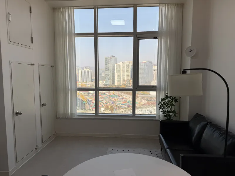 [Yongsan, Seoul] A duplex officetel with a stunning view, just a 2-minute walk from Seoul Station! 4