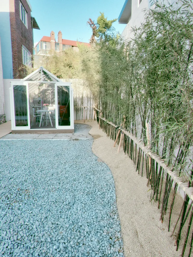 [Yeongdo, Busan] A picturesque gallery house with bamboo and a greenhouse 32
