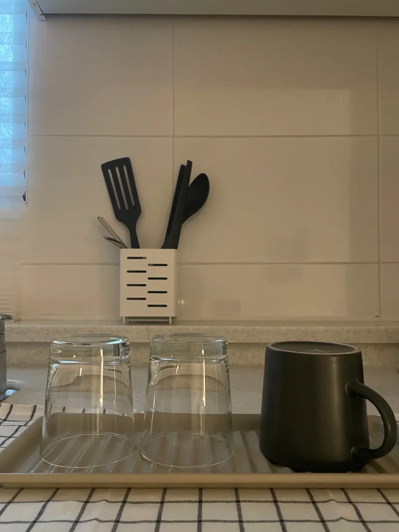 [Jungnang, Seoul] Women's Only Dormitory Room 401 near Sagajeong Station on Line 7 8