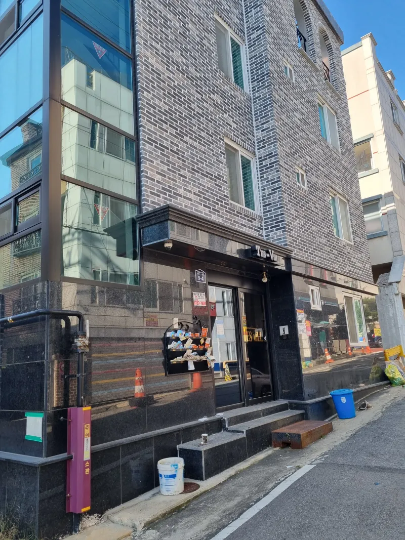 [충북 청주] 충북대사거리 도보3분 풀옵션 301 5