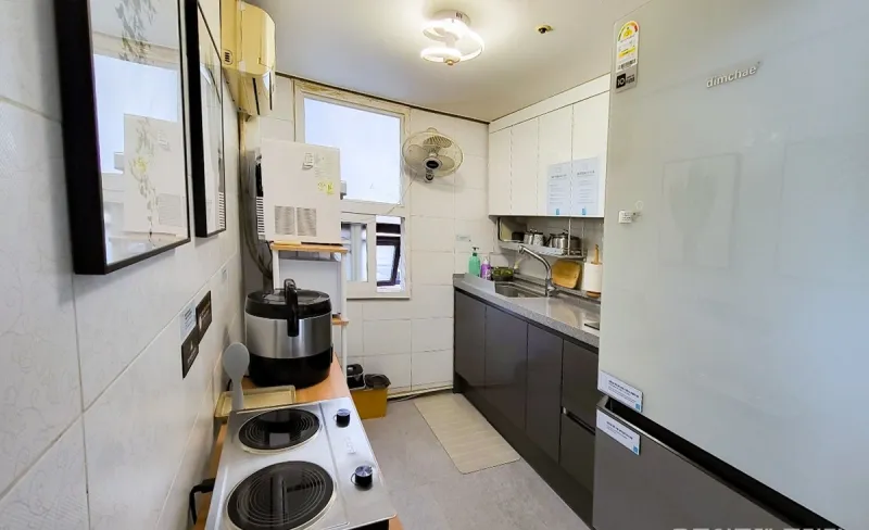 [Gwangjin, Seoul] A cozy room with a private bathroom near Gunja Station 17