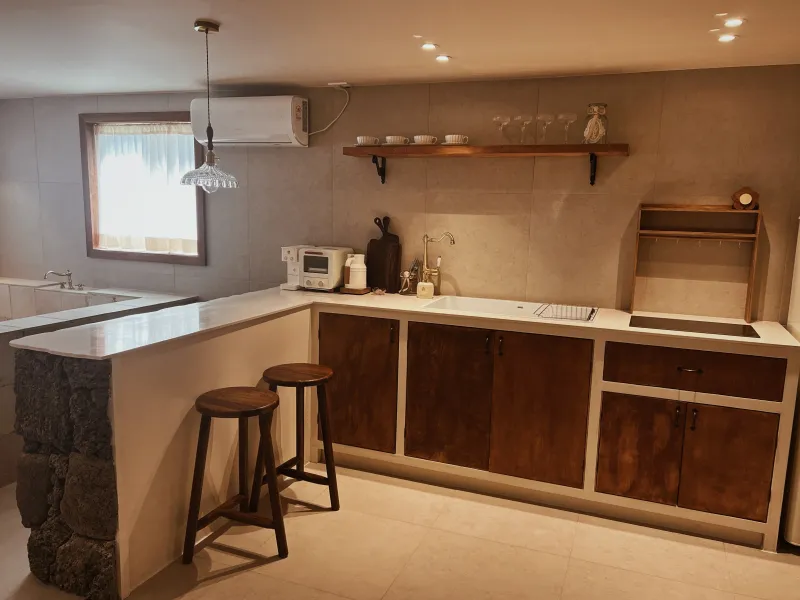 [Seongsan, Seogwipo] Stone Wall Emotional Two-Room Independent House + Indoor Jacuzzi 21