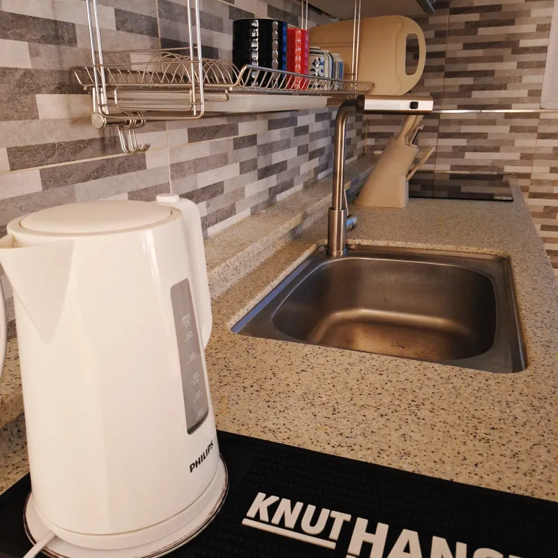 [Gwanak, Seoul] Seoul National University Naksungdae Station Three-Room Apartment 26