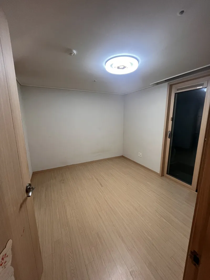 [충북 충주] 서충주 조용한 쓰리룸 아파트 2
