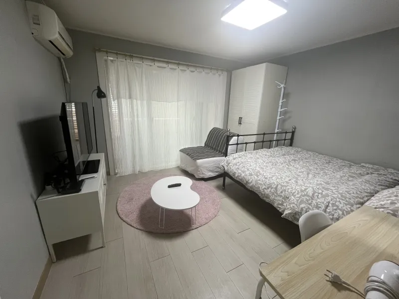 [Gyeongsan] Room 2 15 minutes on foot from Gyeongsan Station, 10 minutes from Jungsanji, 10 minutes from Saweol Station on Line 2 2