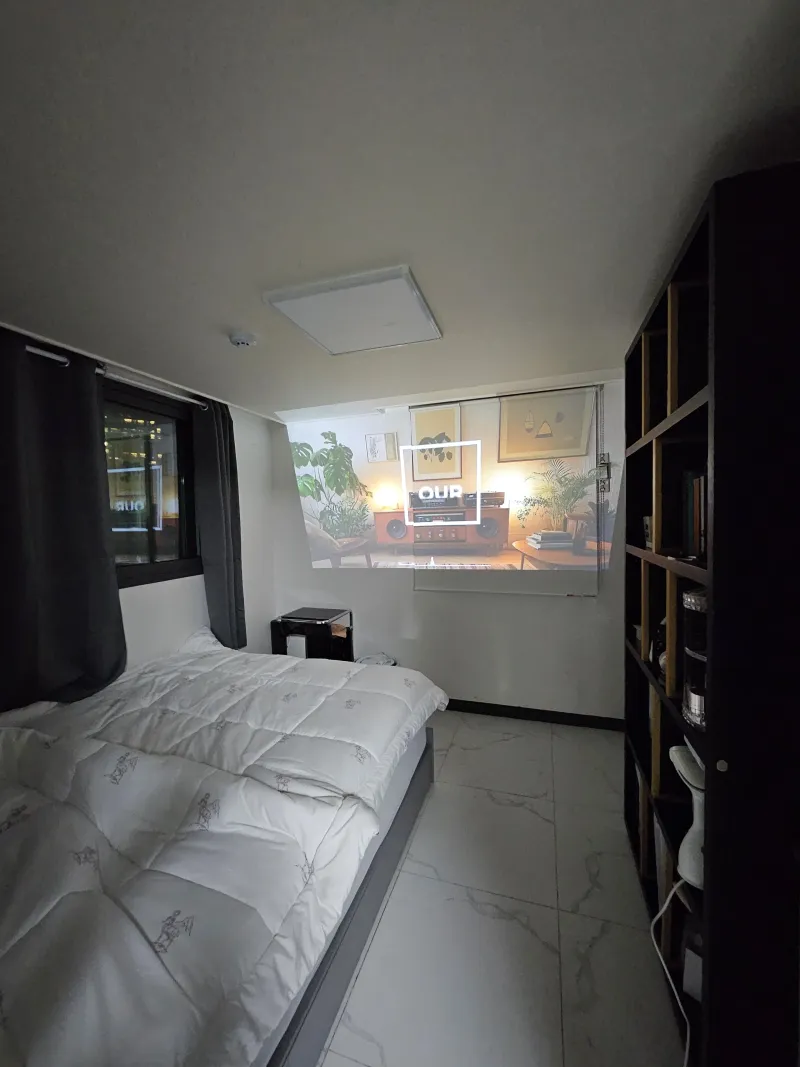 [Gangnam, Seoul] 5 Minutes from Eonju Station, Gangnam Station, Sinnonhyeon Hospital Tour, Duplex Room 15