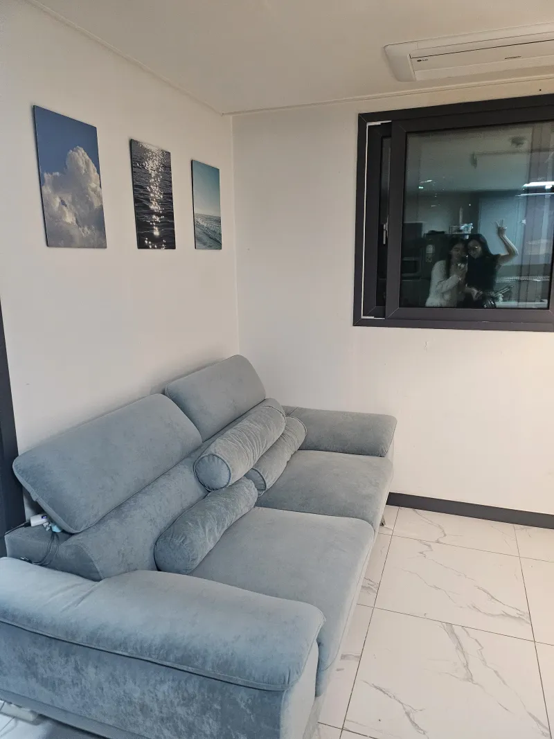 [Gangnam, Seoul] 5 Minutes from Eonju Station, Gangnam Station, Sinnonhyeon Hospital Tour, Duplex Room 13