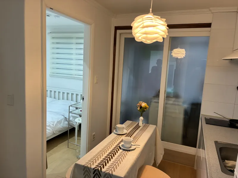 [Songpa, Seoul] 2-room apartment, 5 minutes walk from Seokchon Gobun Station in Seokchon-dong 9