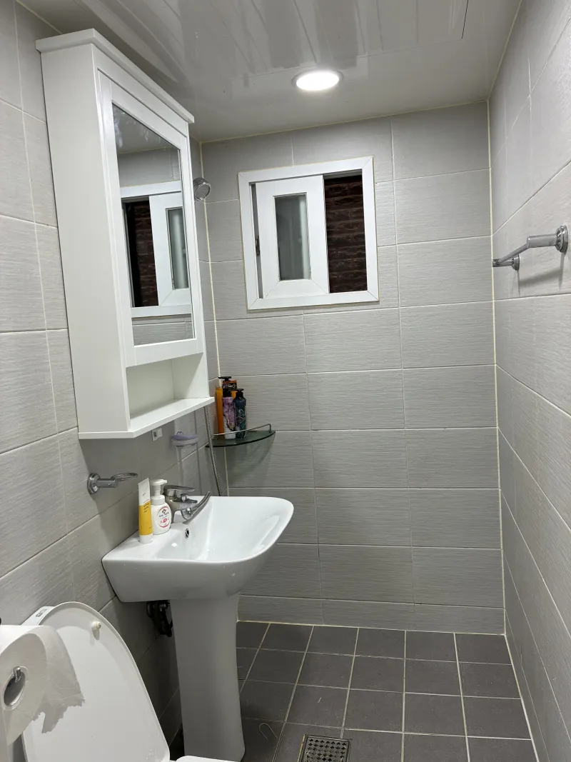 [Songpa, Seoul] 2-room apartment, 5 minutes walk from Seokchon Gobun Station in Seokchon-dong 6
