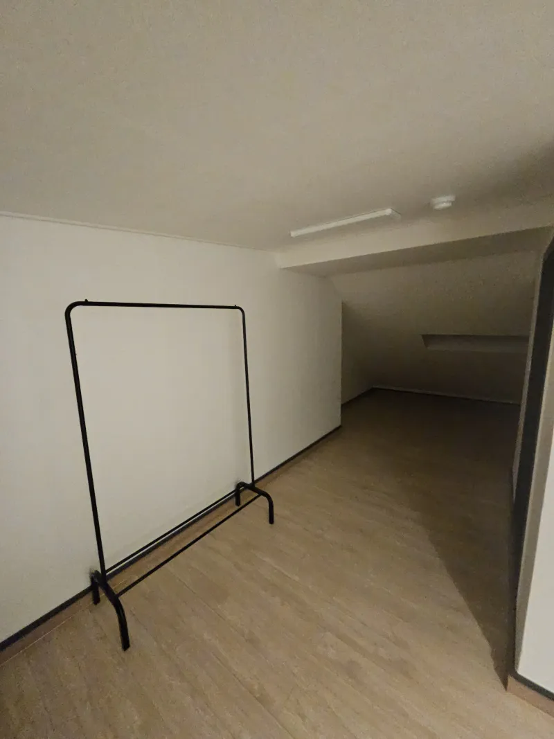 [Gangnam, Seoul] 5 Minutes from Eonju Station, Gangnam Station, Sinnonhyeon Hospital Tour, Duplex Room 24
