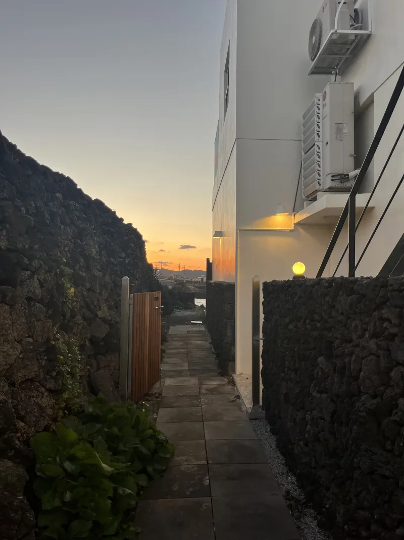 [Gujwa, Jeju] A small and pretty Dongbok-ri village accommodation 10 minutes by car from Hamdeok Beach 23